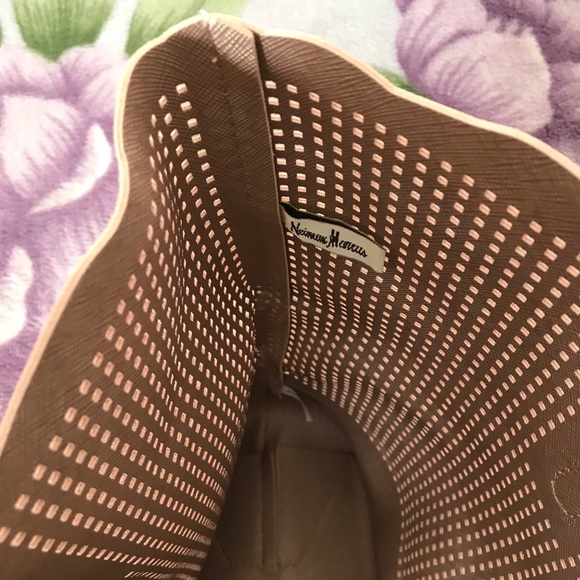 Neiman Marcus State of Escape Perforated Tote Bag - Picture 5 of 13